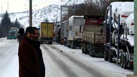 E­s­k­i­ş­e­h­i­r­-­k­ü­t­a­h­y­a­ ­K­a­r­a­y­o­l­u­ ­T­r­a­f­i­ğ­e­ ­K­a­p­a­n­d­ı­ ­-­ ­S­o­n­ ­D­a­k­i­k­a­ ­H­a­b­e­r­l­e­r­